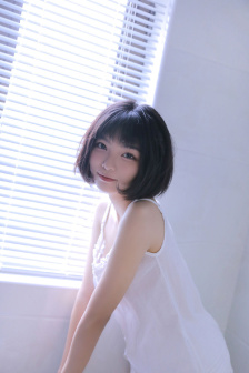 日本电影诱人的美乳